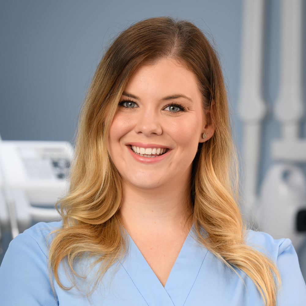 Dr. Anett Tünde Megyeri-Nagy, lead dentist and aesthetic specialist – Medicodent Sződliget