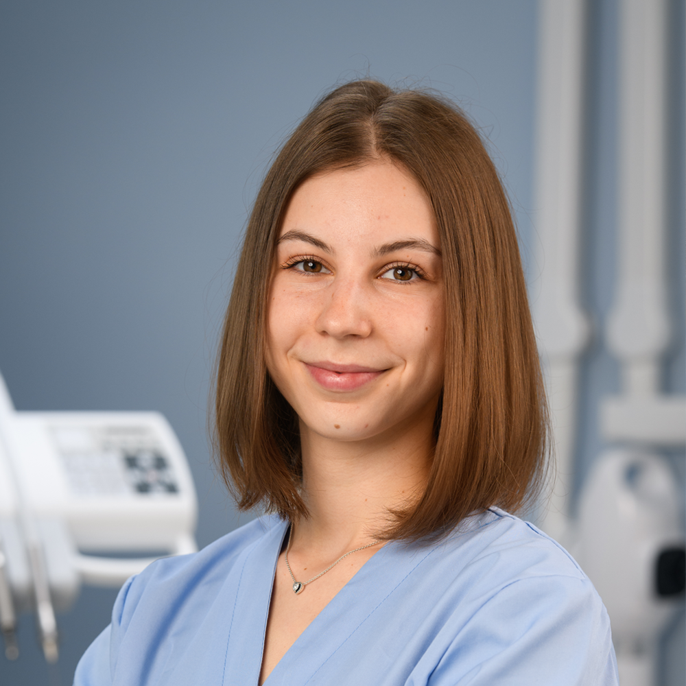 Dr. Budai Bettina fogorvos – Medicodent Fogászat Sződliget